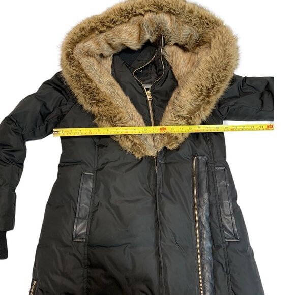 Revamped faux fur trimmed hooded down filled parka - Picture 9 of 13